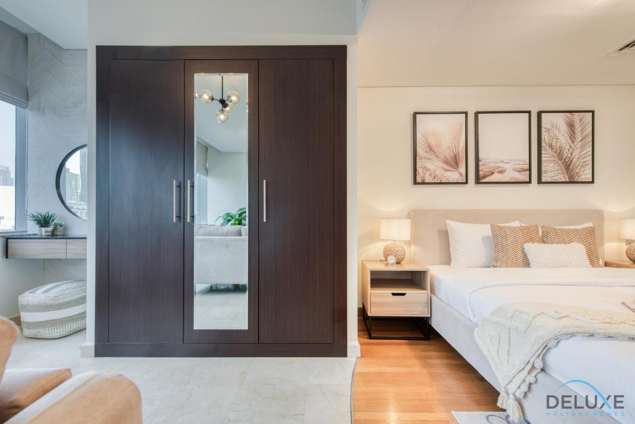 Calm Studio At Sky Gardens Difc By Deluxe Holiday Homes Dubaj Kültér fotó